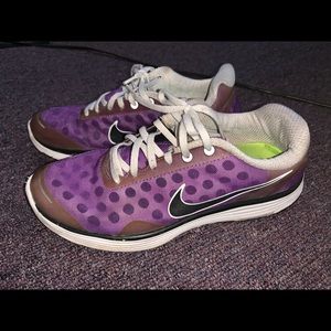 Nike Lunarswift 2 purple workout shoes 8.5 women’s low top mesh gym sneakers